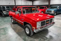  1985-GMC-K10-Apple Red-504244-39.jpg